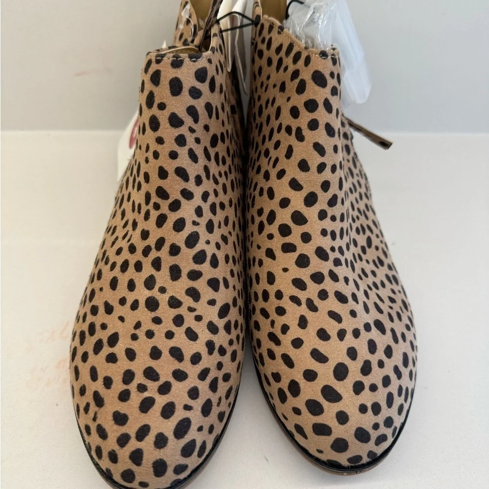 Girl’s boots leopard print booties big kid 3/4/5 cat and jack brown booties